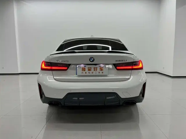BMW 3 Series — Фото автомобиля 5