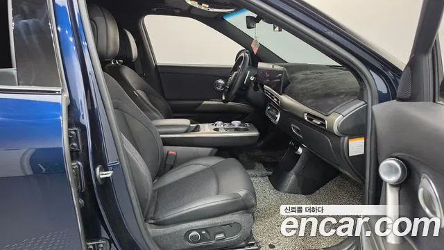 Genesis GV60 — Фото автомобиля 26