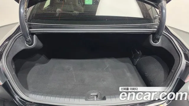 Hyundai Grandeur — Фото автомобиля 16
