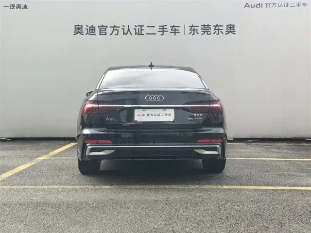 Audi A6L — Фото автомобиля 5