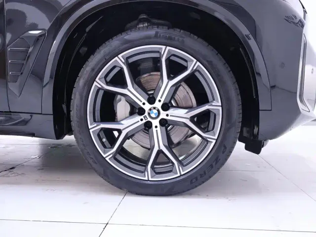BMW X5 — Фото автомобиля 6