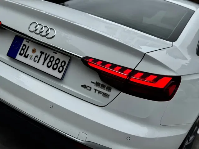 Audi A4L — Фото автомобиля 13
