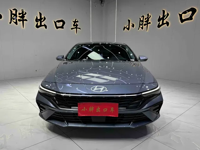 Hyundai Elantra — Фото автомобиля 2