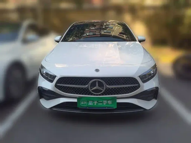Mercedes-Benz A-Class — Фото автомобиля 2