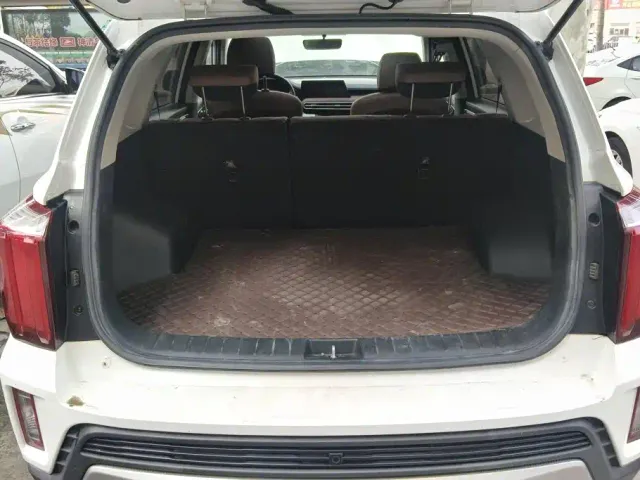 Kia Sportage — Фото автомобиля 4
