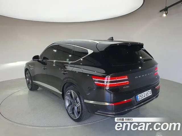 Genesis GV80 — Фото автомобиля 4