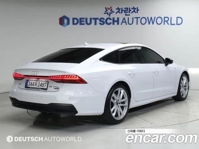 Audi A7 4K — Фото автомобиля 2