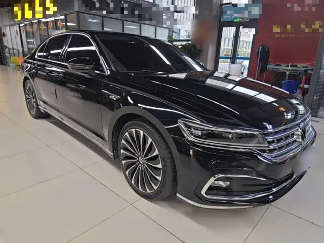 Volkswagen Phideon — Фото автомобиля 3