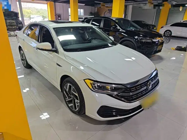 Volkswagen Sagitar — Фото автомобиля 3