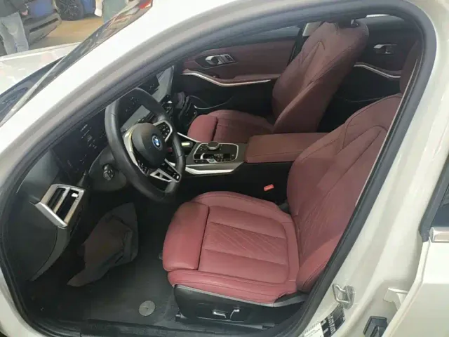 BMW i3 — Фото автомобиля 14