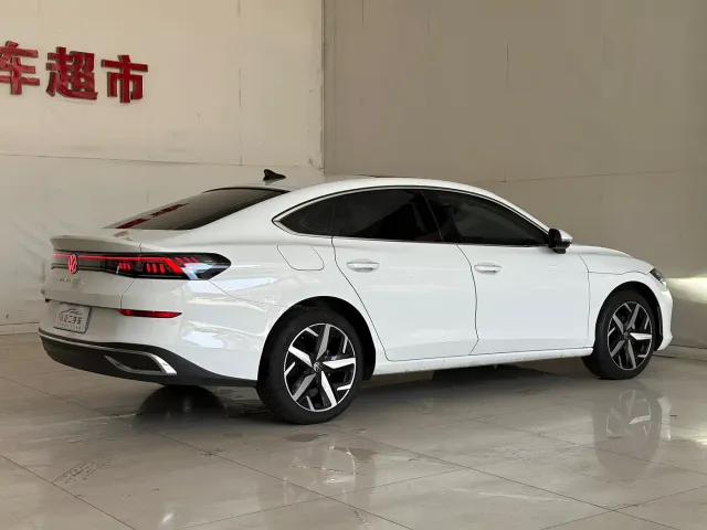 Volkswagen Lamando — Фото автомобиля 16