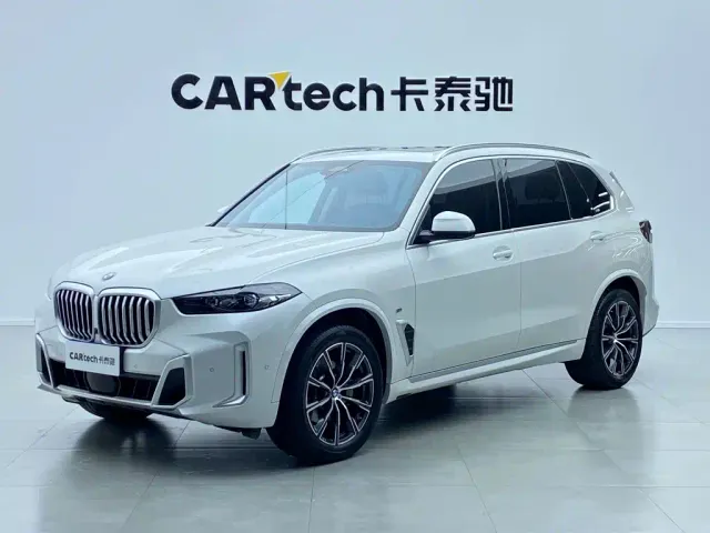Фотография автомобиля — BMW X5