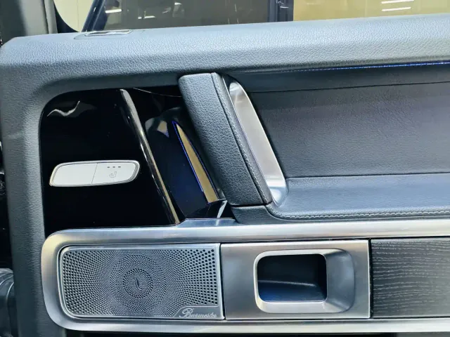 Mercedes-Benz G-Class — Фото автомобиля 10
