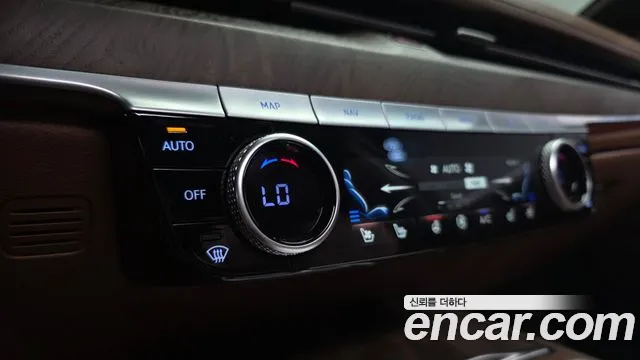 Genesis G80 Бензин 3.5 турбо AWD — Фото автомобиля 26