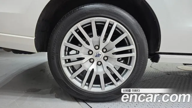 Ford Expedition — Фото автомобиля 4