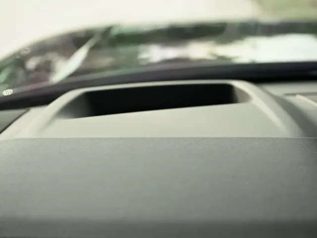 Land Rover Range Rover — Фото автомобиля 12