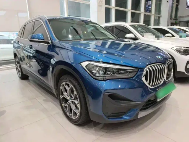 BMW X1 — Фото автомобиля 3