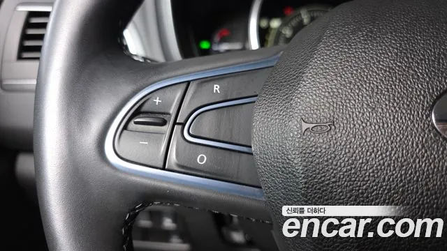 Renault-KoreaSamsung QM6 Новый QM6 2.0 GDe LE Signature 2WD — Фото автомобиля 25