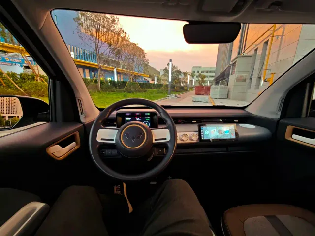 Wuling Hongguang Mini EV — Фото автомобиля 15