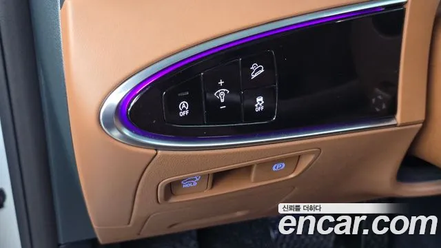 Genesis GV70 — Фото автомобиля 27