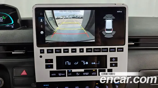 Hyundai Staria — Фото автомобиля 23