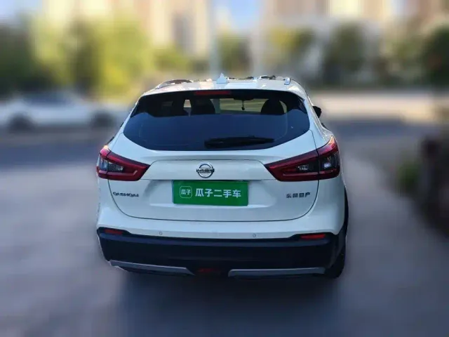 Nissan Qashqai — Фото автомобиля 3