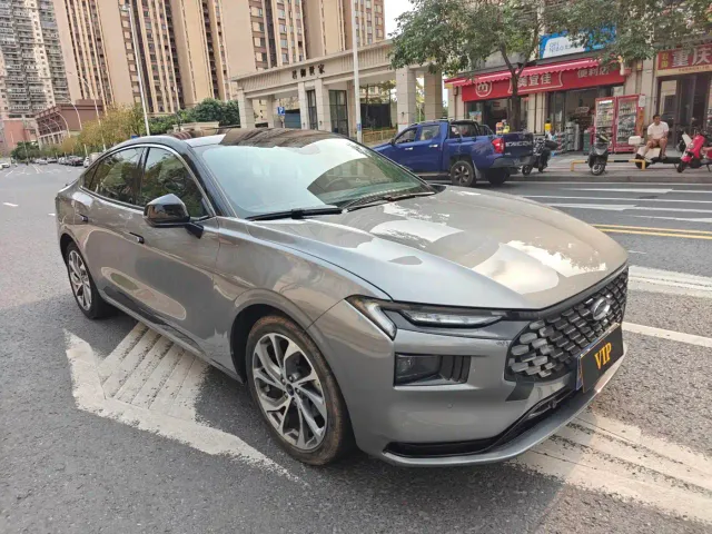 Ford Mondeo — Фото автомобиля 2
