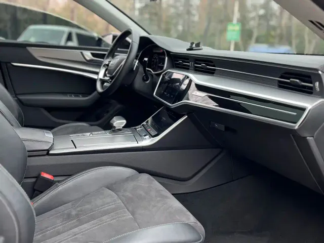 Audi A7L — Фото автомобиля 14