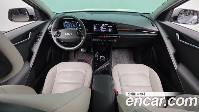 Kia Niro The All New — Фото автомобиля 10