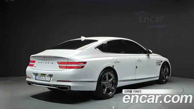Genesis G80 RG3 — Фото автомобиля 2