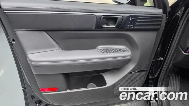 Hyundai Santafe — Фото автомобиля 24