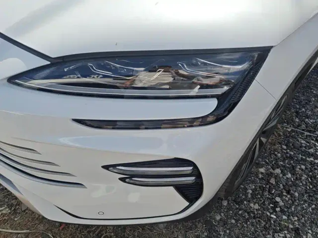 BYD Song PLUS PHEV 2024 Glory Edition DM-i 110km Flagship PLUS — Фото автомобиля 5
