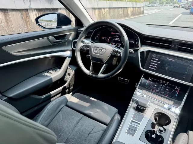 Audi A6 — Фото автомобиля 26