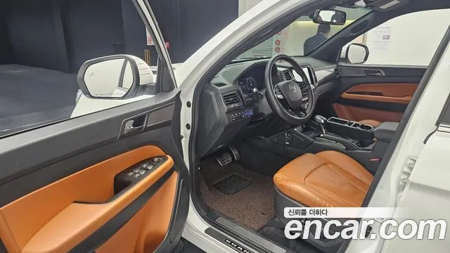 KG_Mobility_Ssangyong Rexton Новый Rexton Sport Khan Дизель 2.2 4WD — Фото автомобиля 10