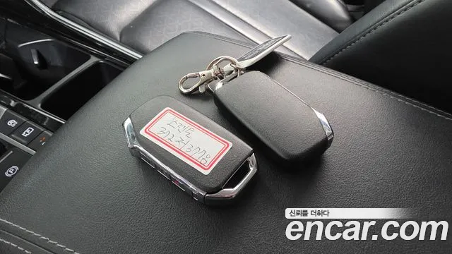 Kia Sorento Sorento 4-е поколение Бензин 2.5T 2WD — Фото автомобиля 4