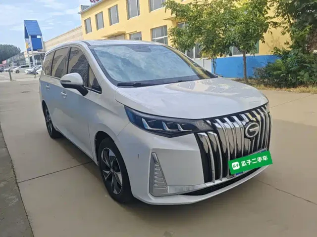 GAC Trumpchi M6 — Фото автомобиля 3