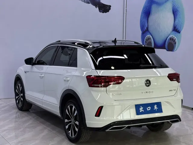 Volkswagen T-Roc — Фото автомобиля 6