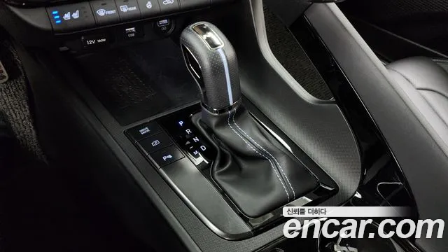 Hyundai AVANTE — Фото автомобиля 9