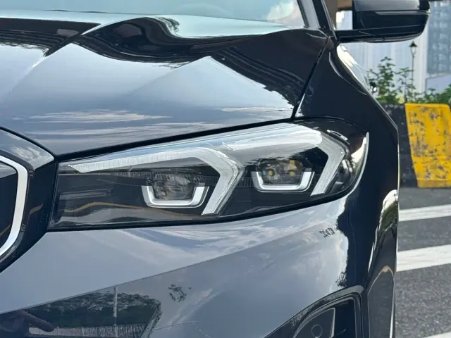 BMW i3 — Фото автомобиля 4