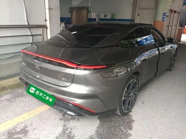 IM Motors L7 — Фото автомобиля 4