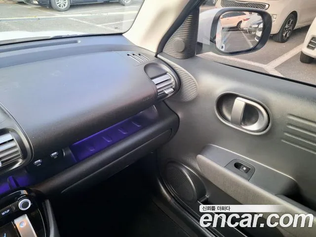 Hyundai Casper — Фото автомобиля 18