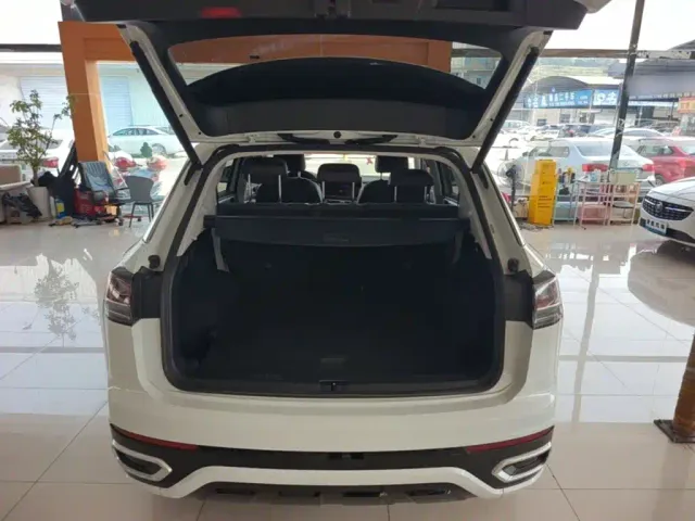 Volkswagen Tayron — Фото автомобиля 18