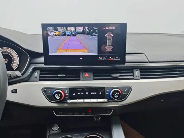 Audi A4L — Фото автомобиля 12