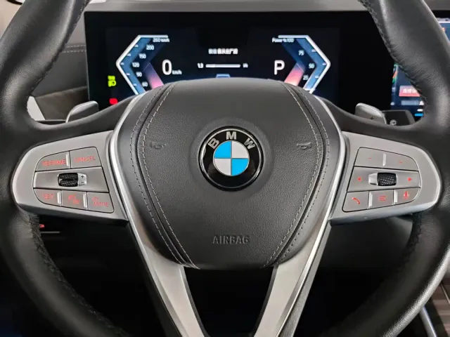 BMW X7 — Фото автомобиля 21
