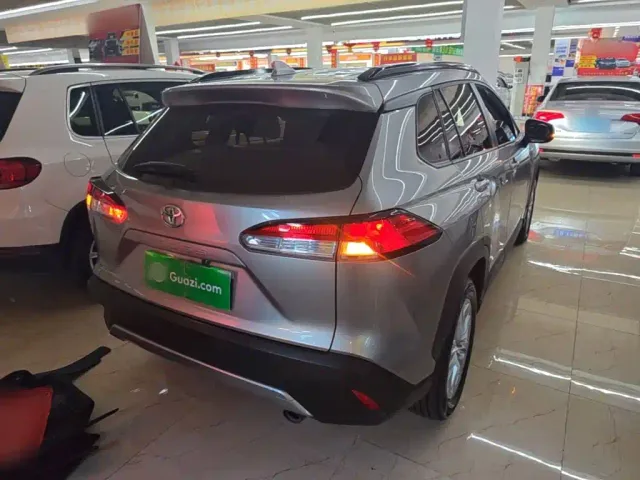 Toyota Corolla Cross — Фото автомобиля 6