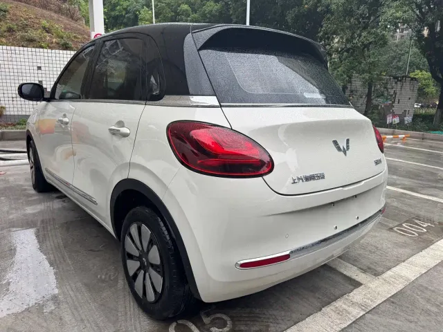 Wuling Bingo — Фото автомобиля 4