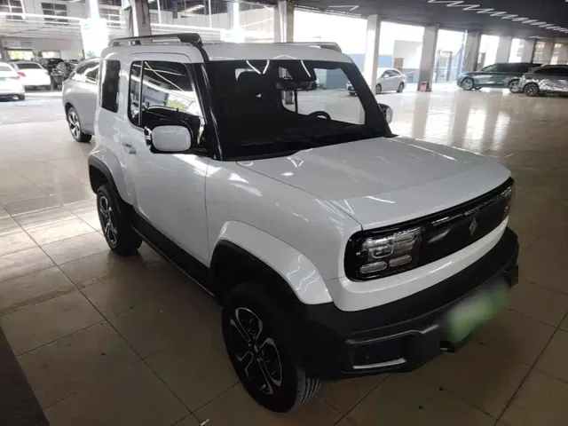 Baojun Yep — Фото автомобиля 3