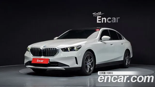 Фотография автомобиля — BMW 5 Series G60