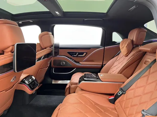 Mercedes-Benz Maybach S-Class — Фото автомобиля 14