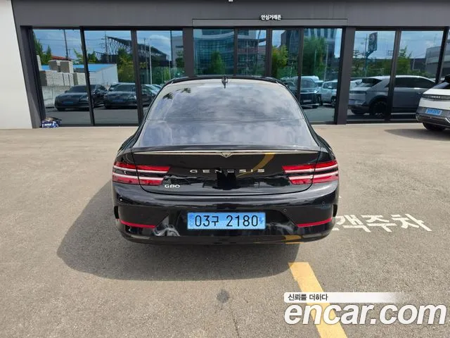 Genesis G80 Electrified G80 (RG3) — Фото автомобиля 3